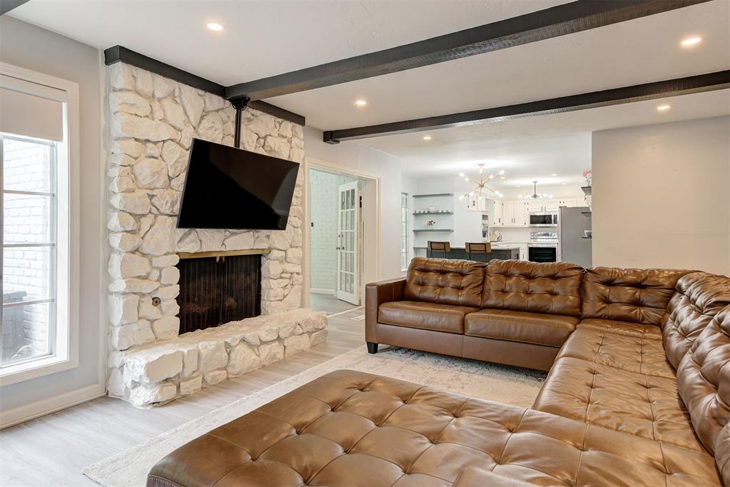 709 Timber Ridge Drive