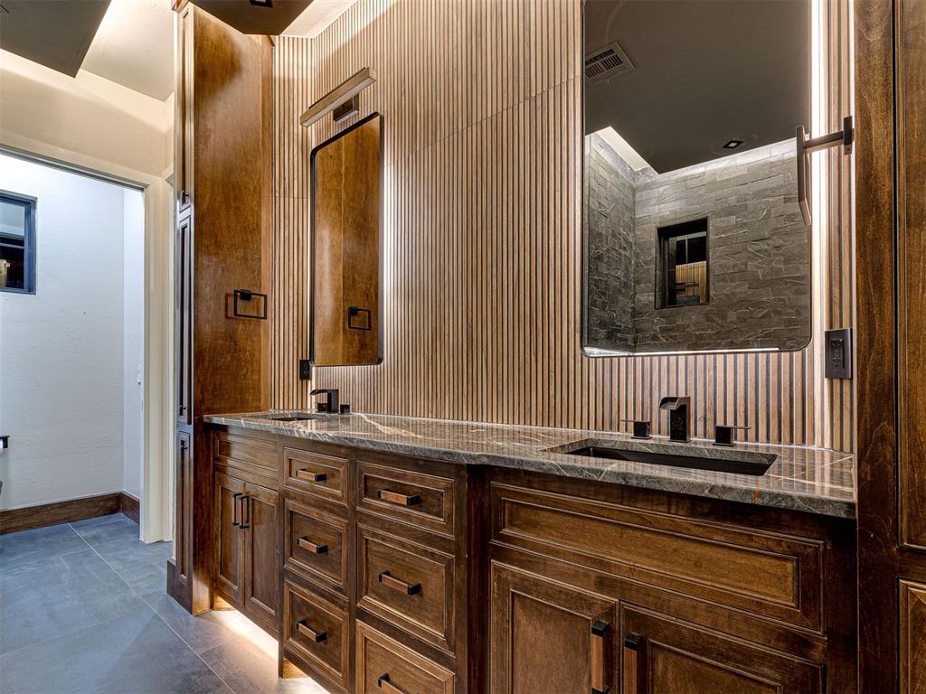 9214 S Cimarron Road