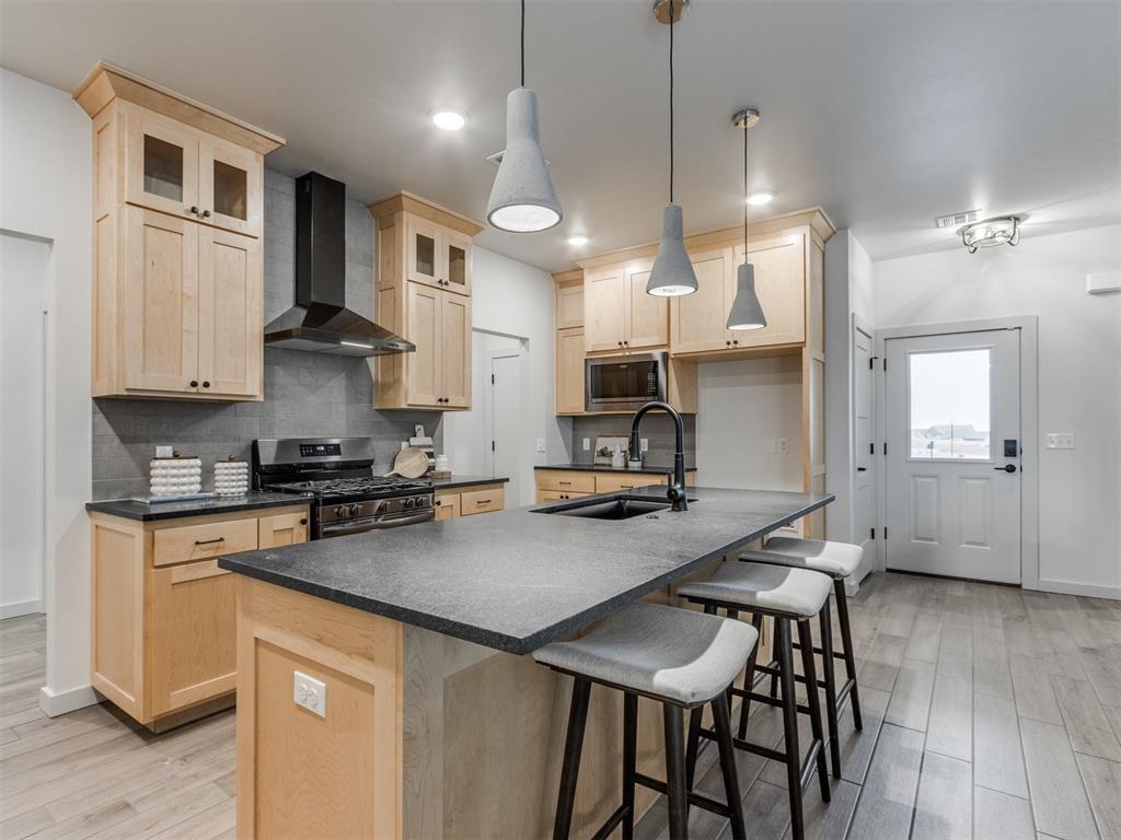 9240 NW 144th Place