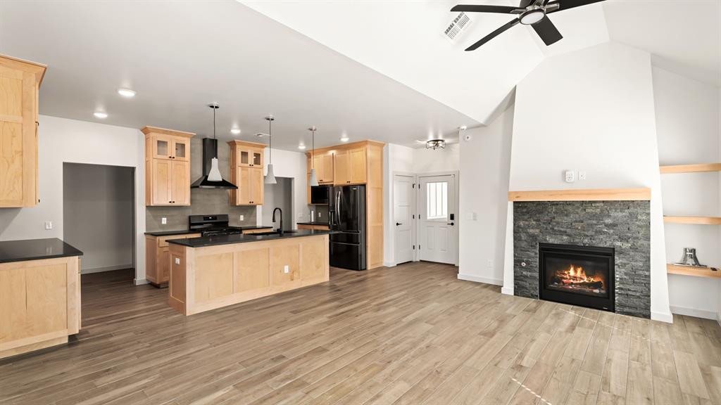 9240 NW 144th Place