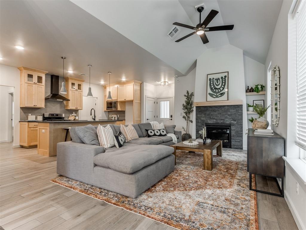 9240 NW 144th Place