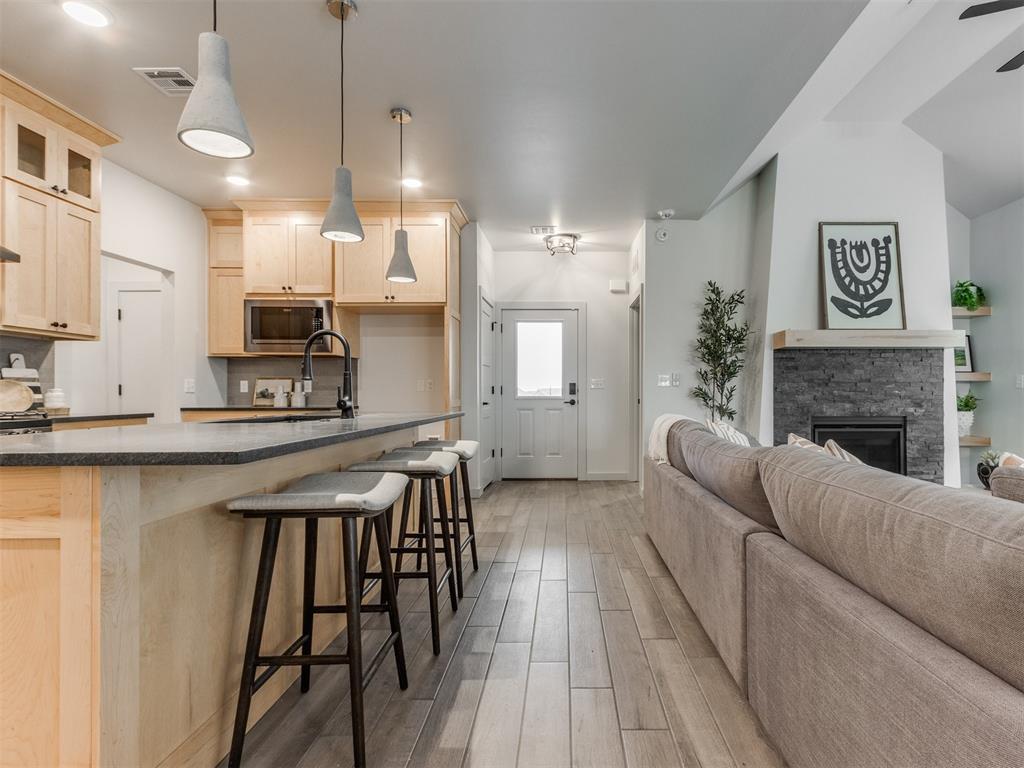 9240 NW 144th Place