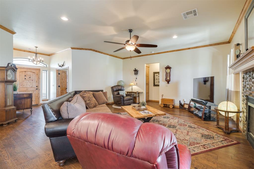 10608 Oaksplinter Lane