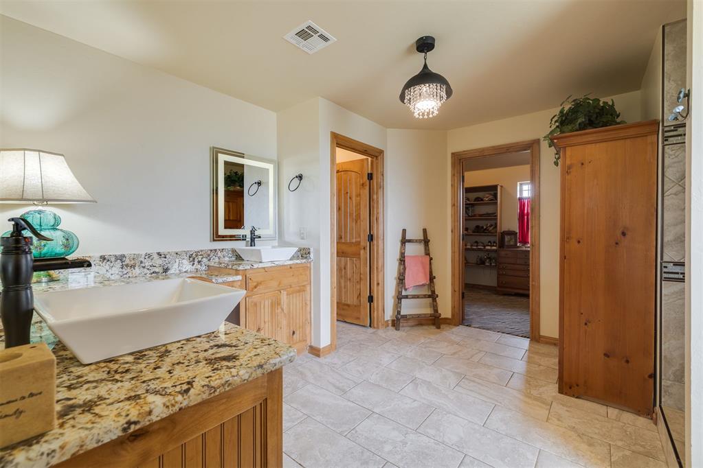 10608 Oaksplinter Lane