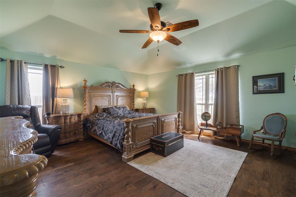 10608 Oaksplinter Lane