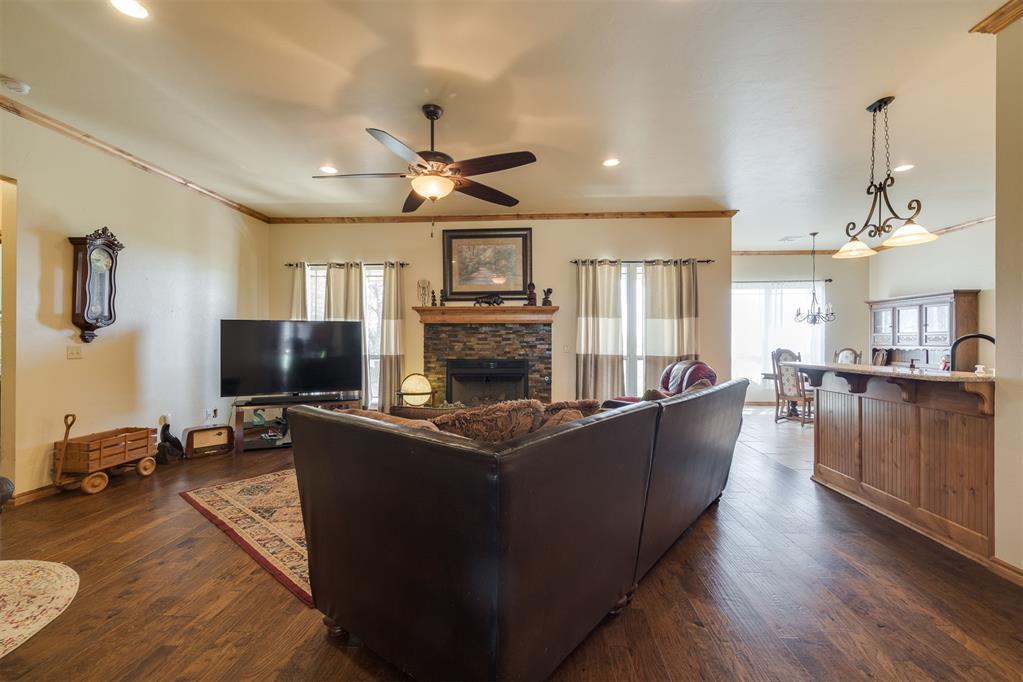 10608 Oaksplinter Lane