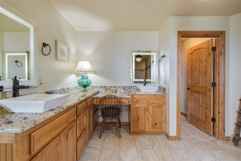 10608 Oaksplinter Lane