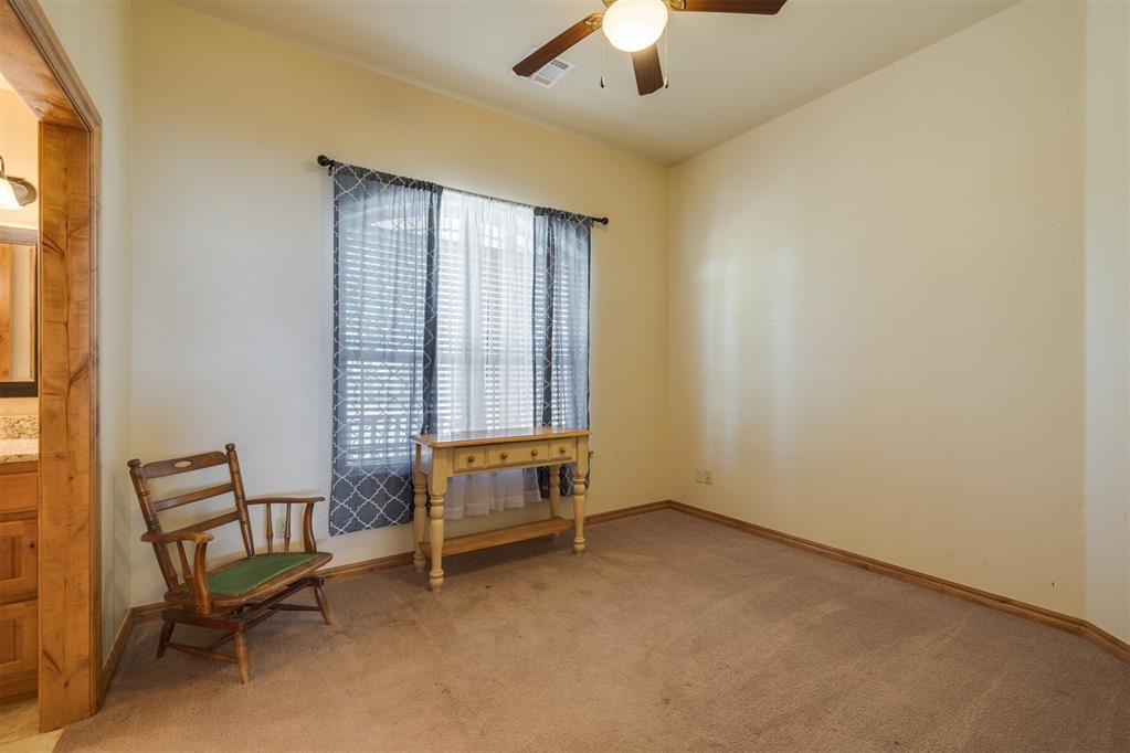 10608 Oaksplinter Lane