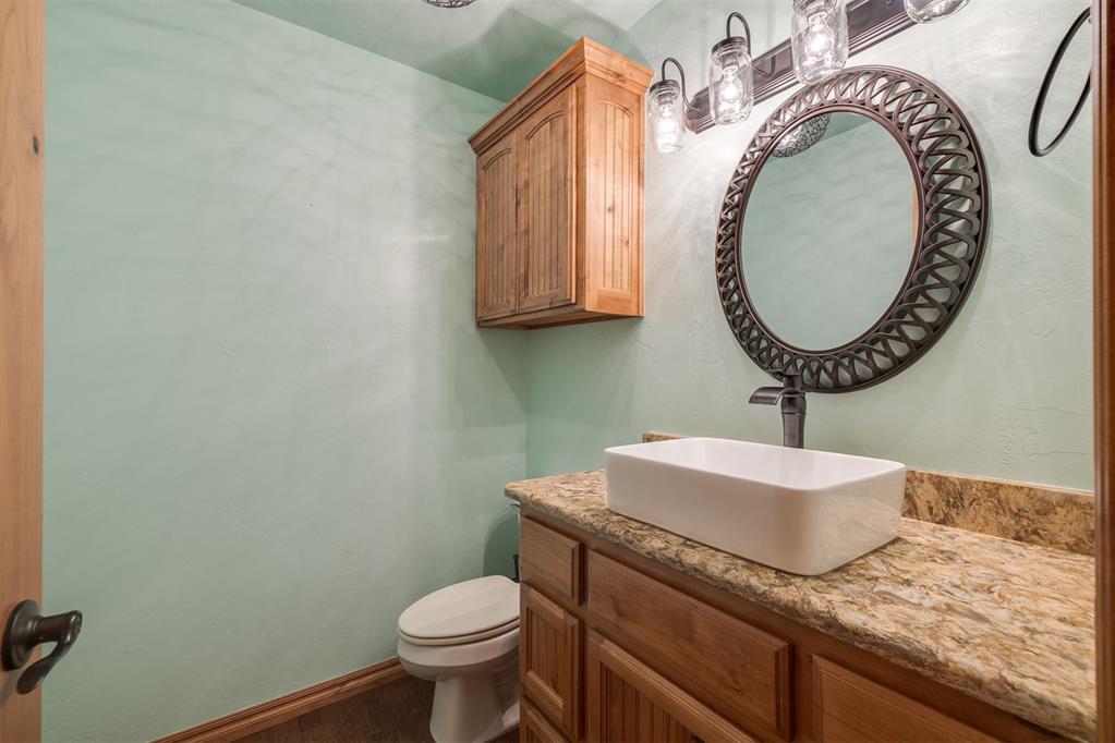 10608 Oaksplinter Lane