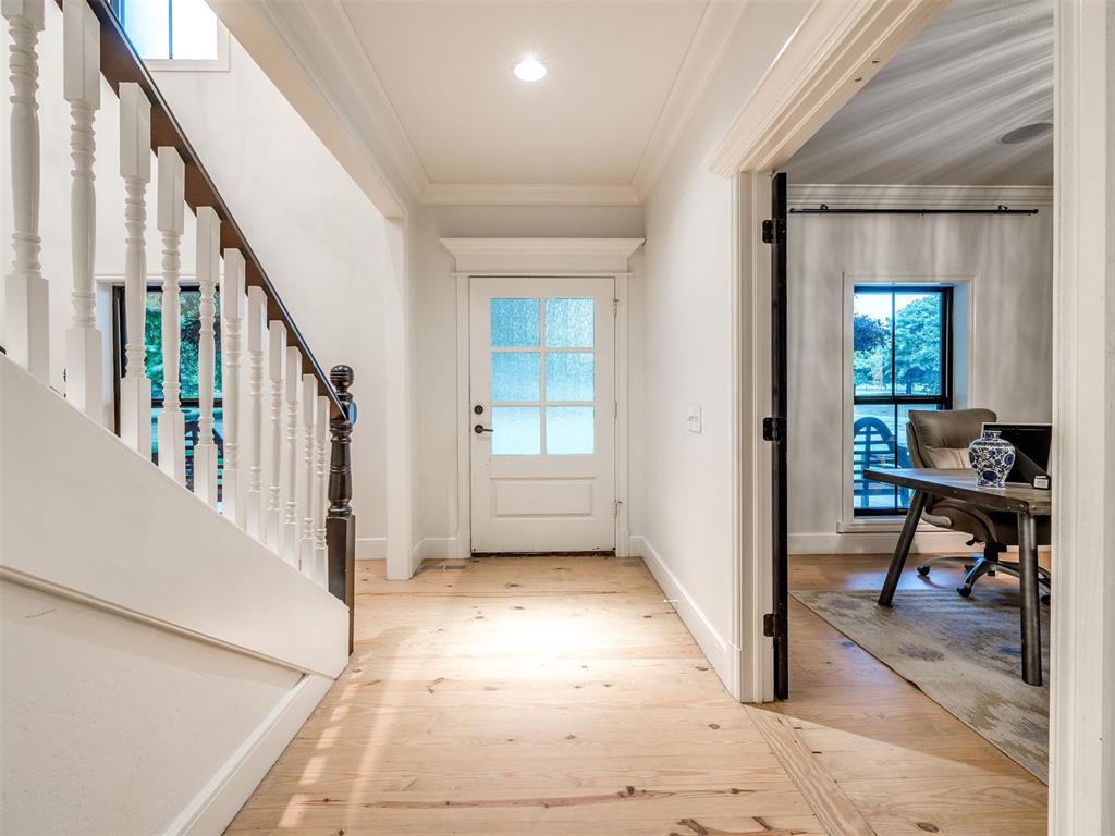 13500 Three Oaks Drive