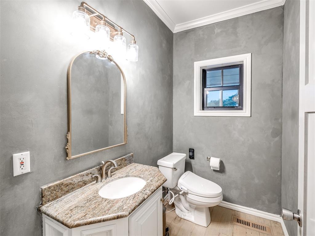 13500 Three Oaks Drive