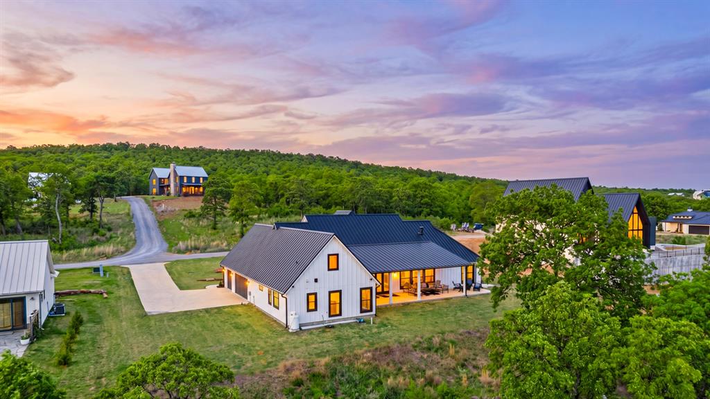 754 Pebble Ridge Arcade