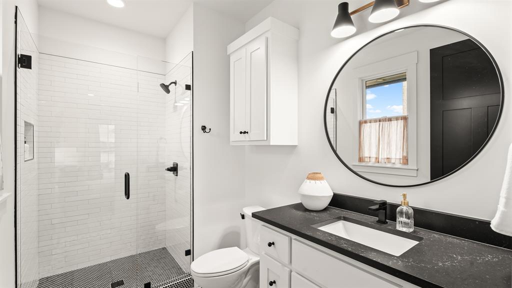 754 Pebble Ridge Arcade