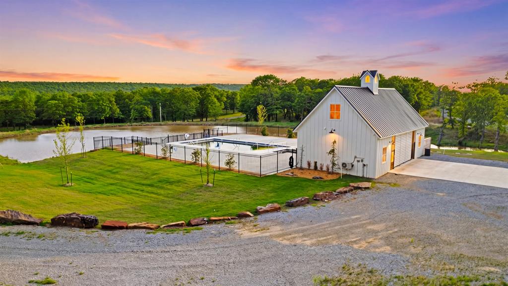 754 Pebble Ridge Arcade