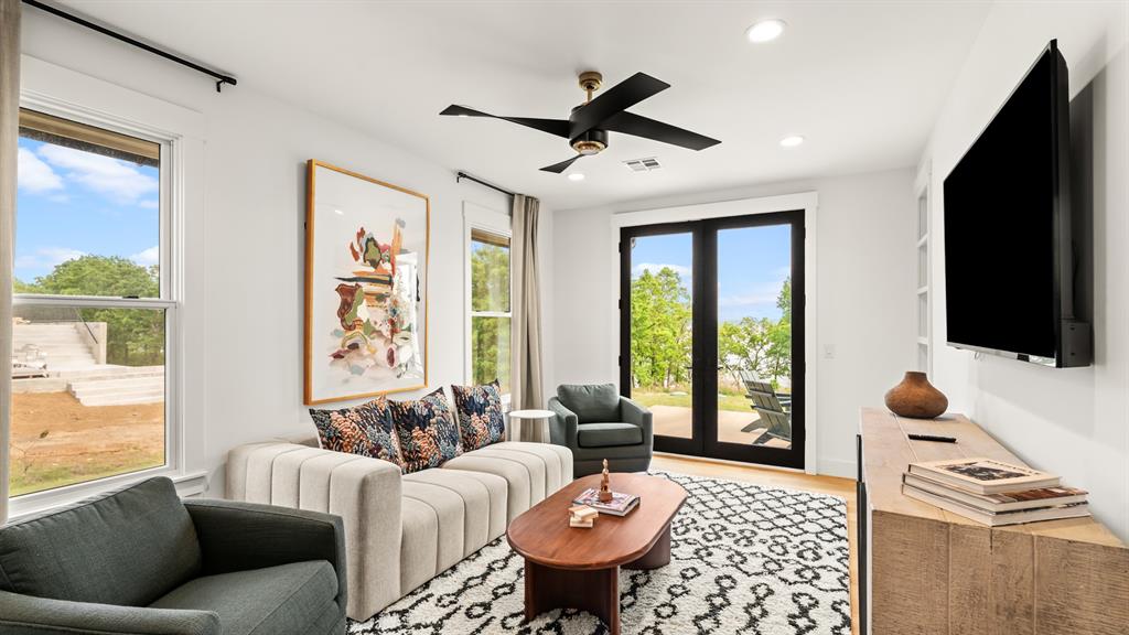 754 Pebble Ridge Arcade