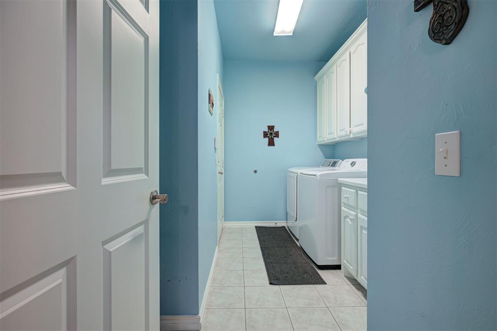 1632 Laurel Place