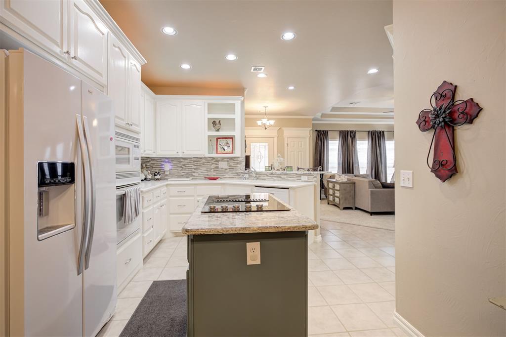 1632 Laurel Place