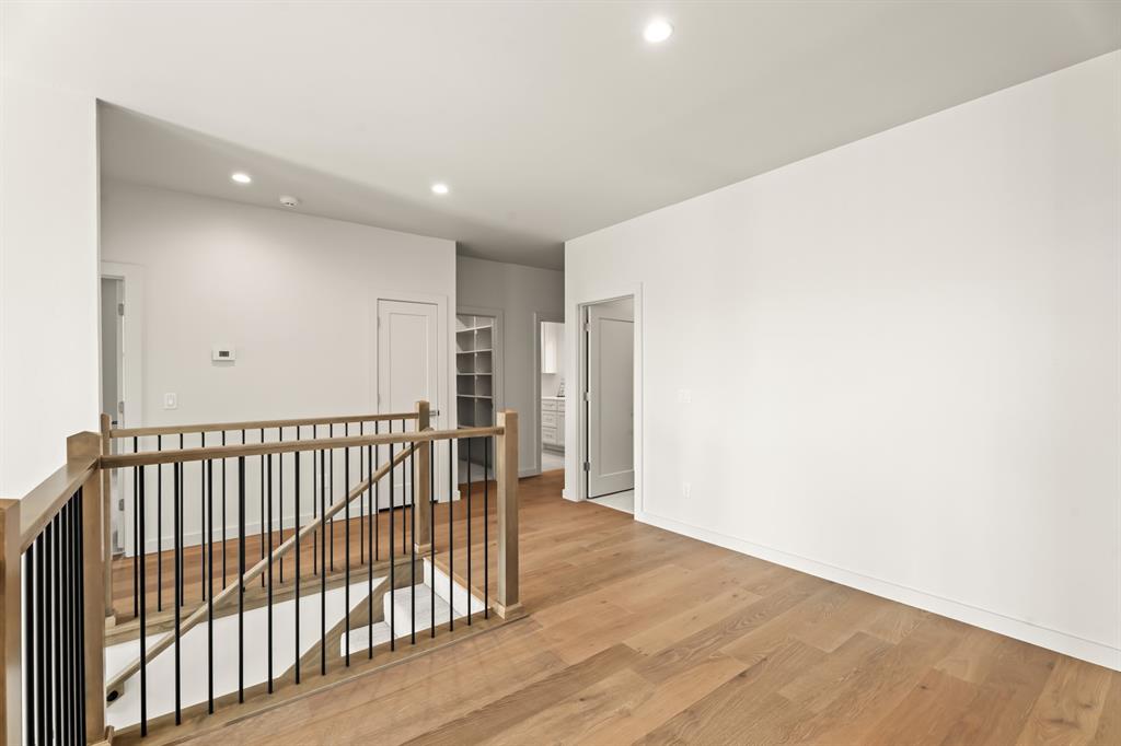 4824 Pont Neuf Road Road