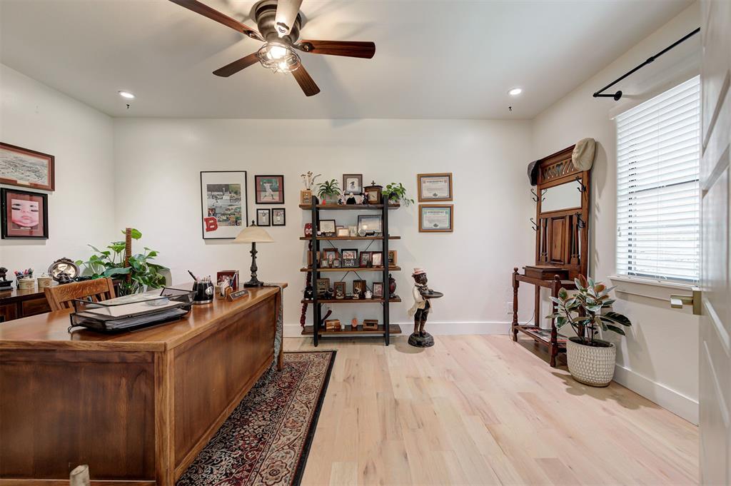 1504 NW 16th Street