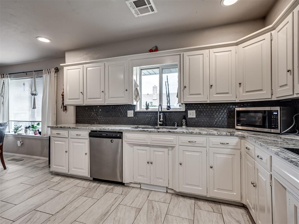 2508 NW 119th Street