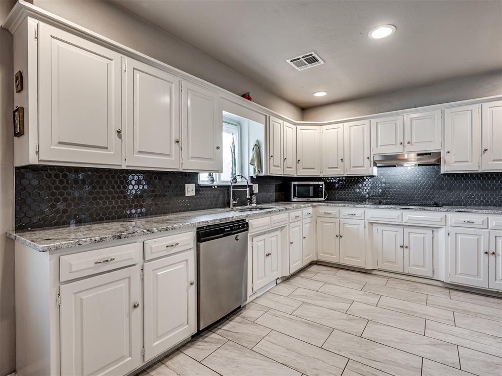 2508 NW 119th Street