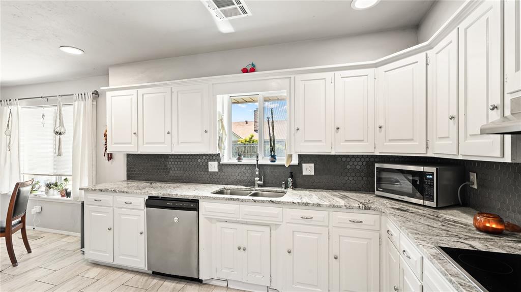 2508 NW 119th Street