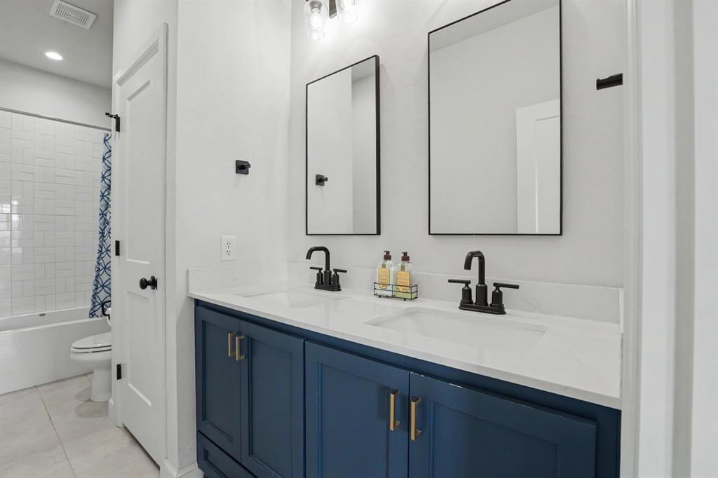 3709 Painted Brick Place