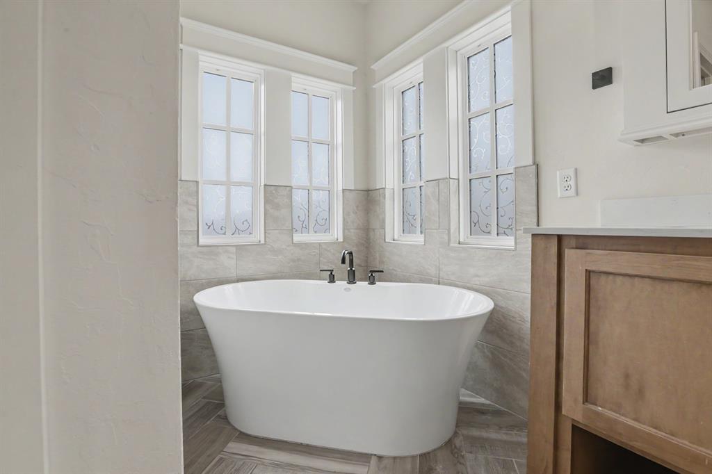 3709 Painted Brick Place