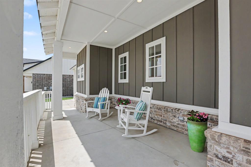 3709 Painted Brick Place