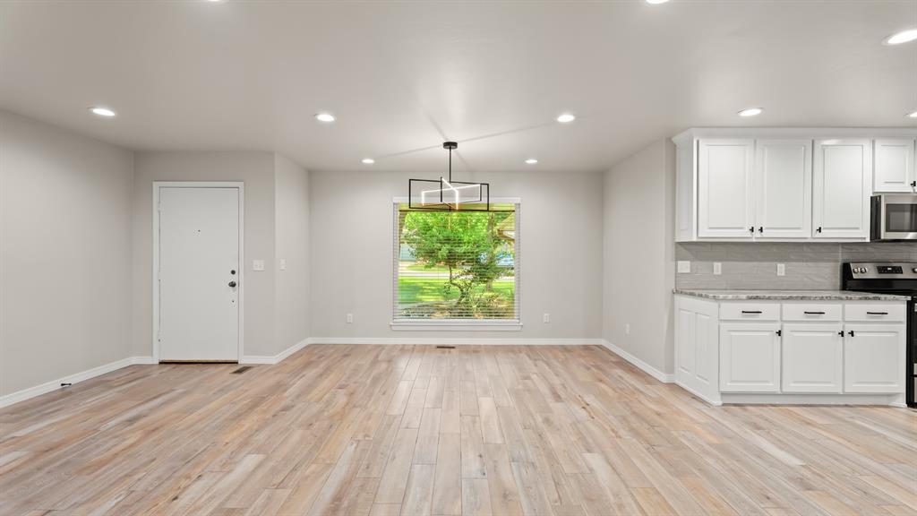 2212 Dover Drive