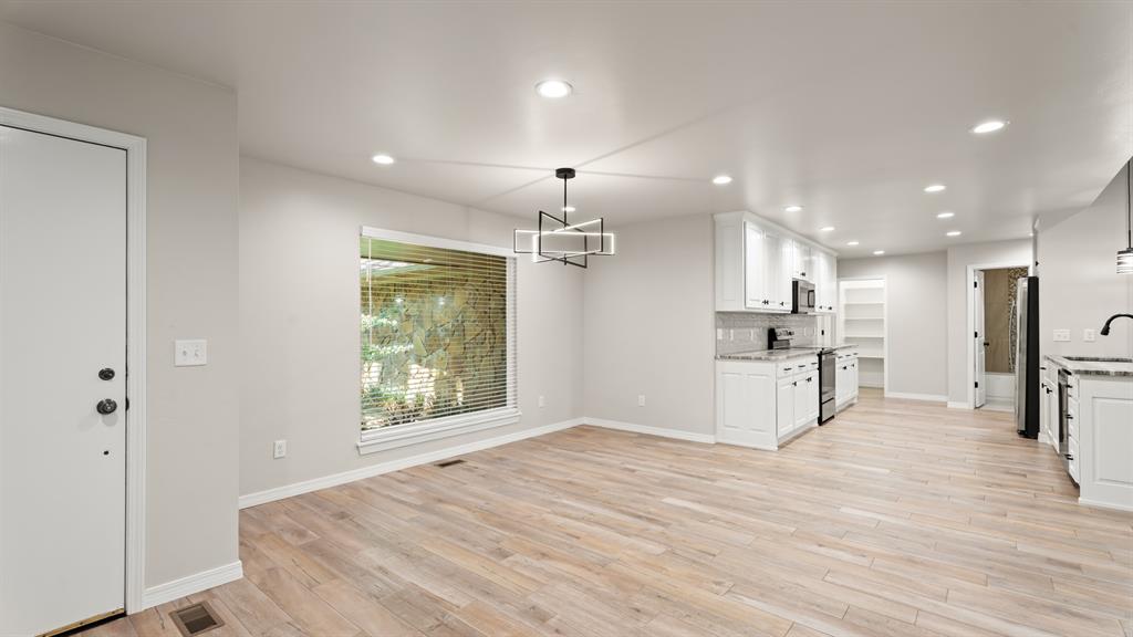 2212 Dover Drive