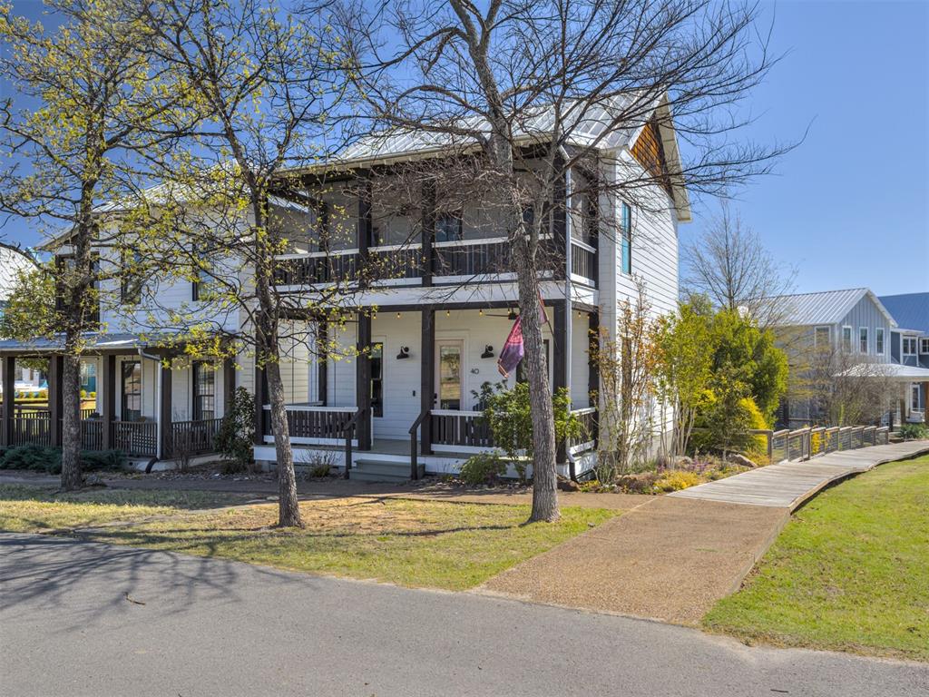 40 Redbud Street