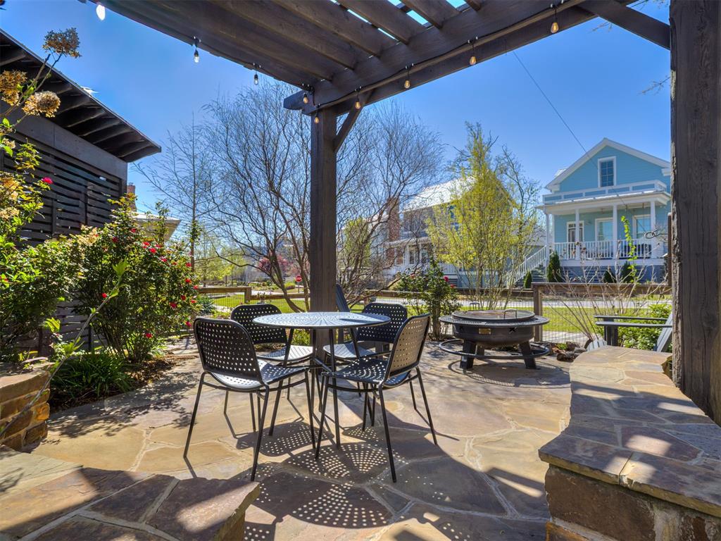 40 Redbud Street