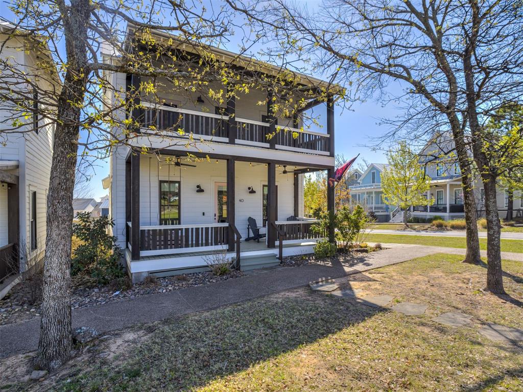 40 Redbud Street