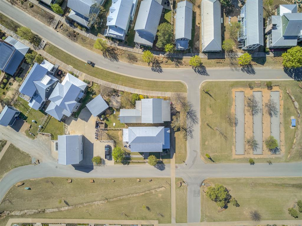 40 Redbud Street