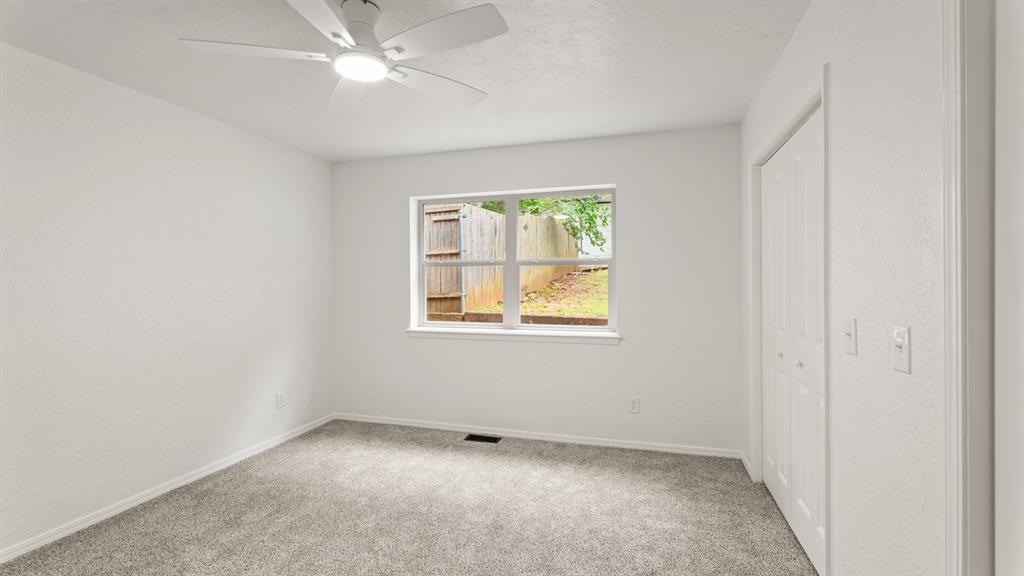 1708 Bunting Lane