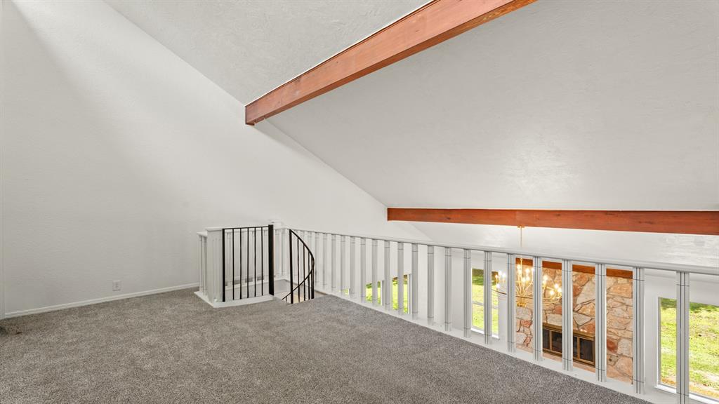 1708 Bunting Lane