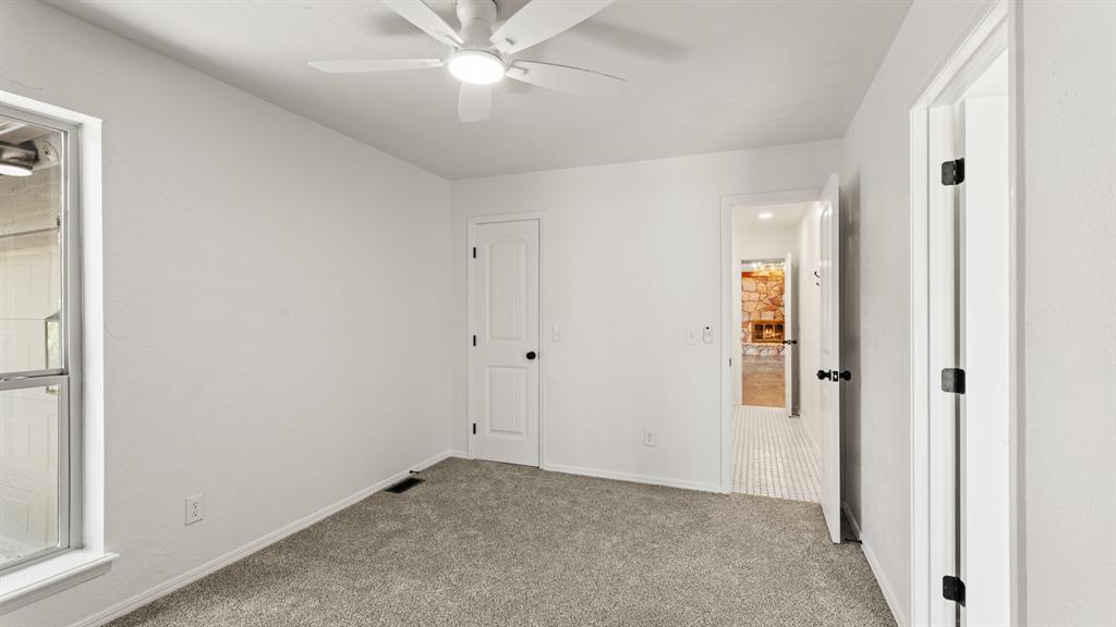 1708 Bunting Lane
