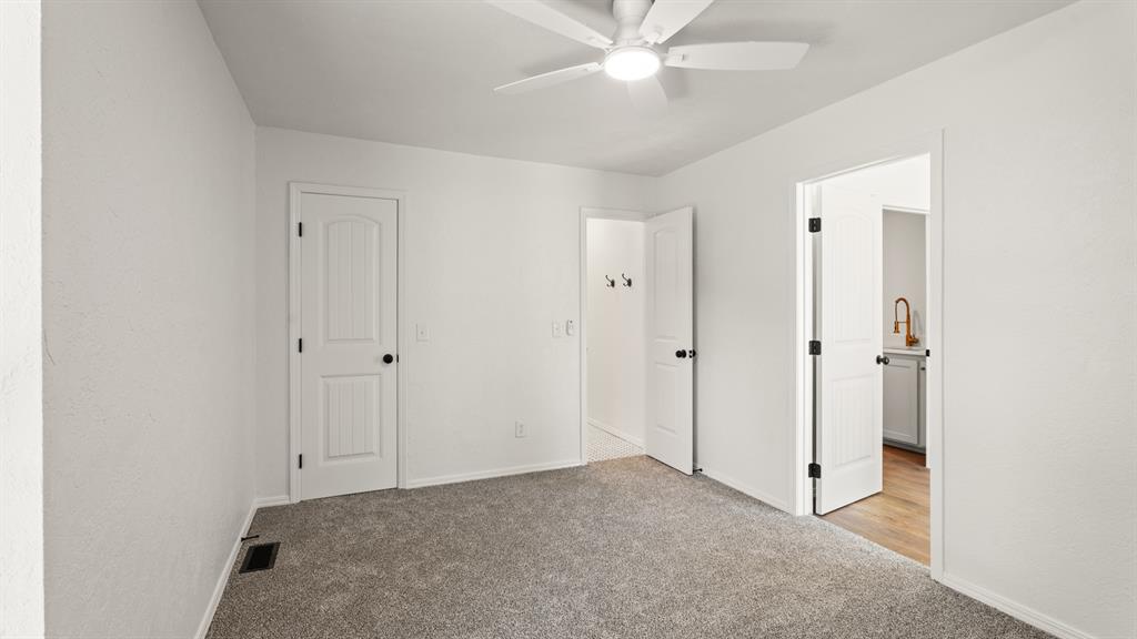 1708 Bunting Lane
