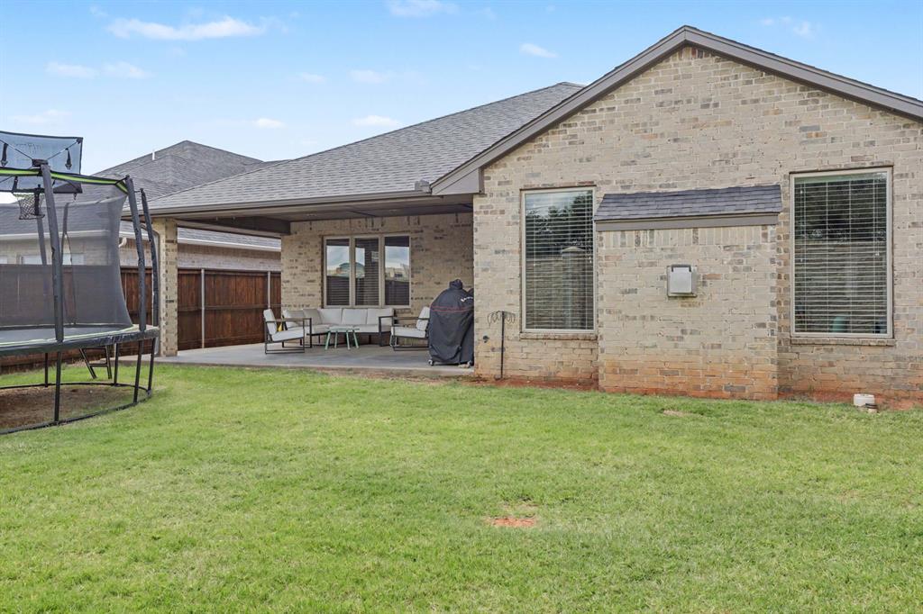 7721 NW 136th Terrace