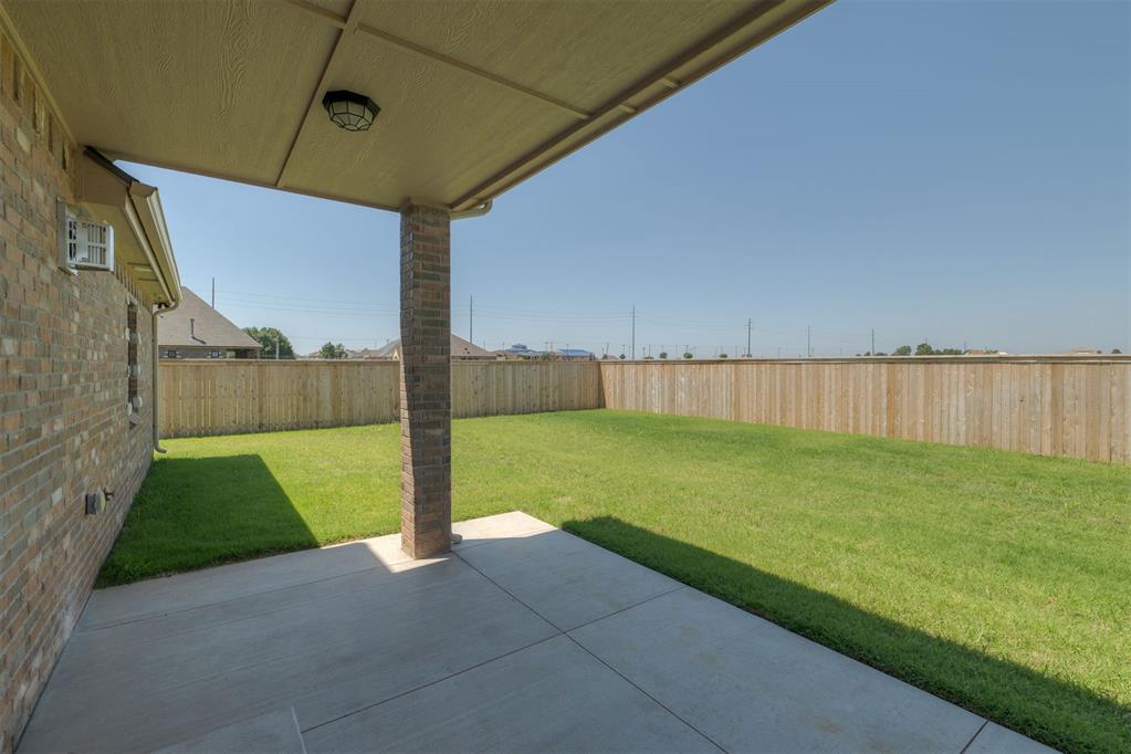19409 S Country Drive