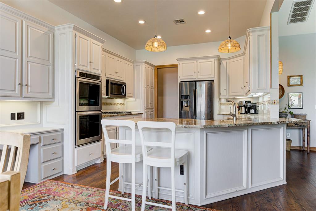 2301 Saint Annes Drive