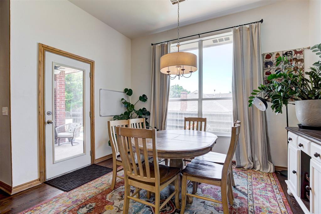 2301 Saint Annes Drive