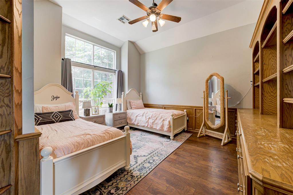 2301 Saint Annes Drive