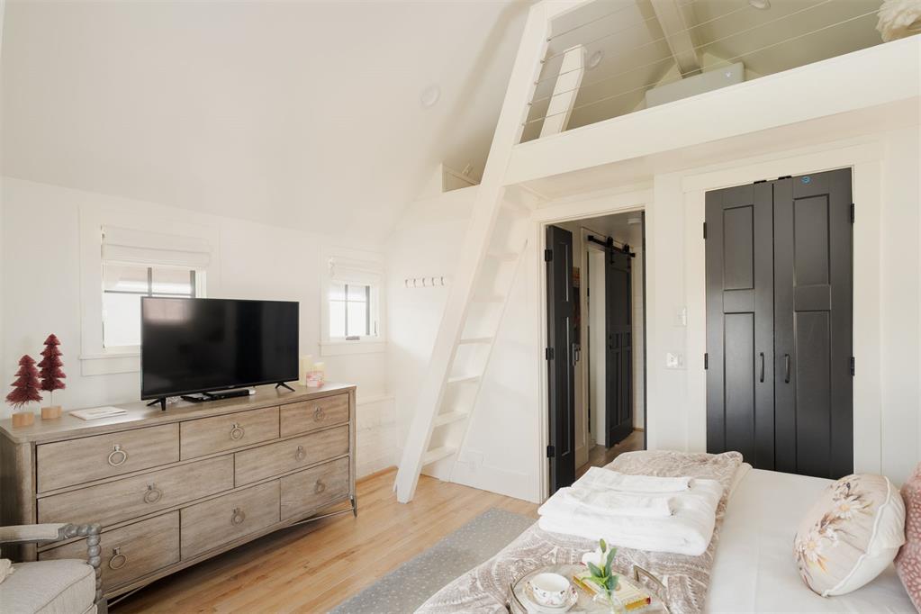 43 Redbud Street Unit: A