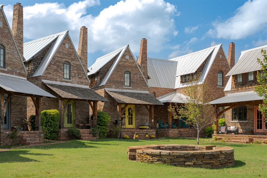 43 Redbud Street Unit: A