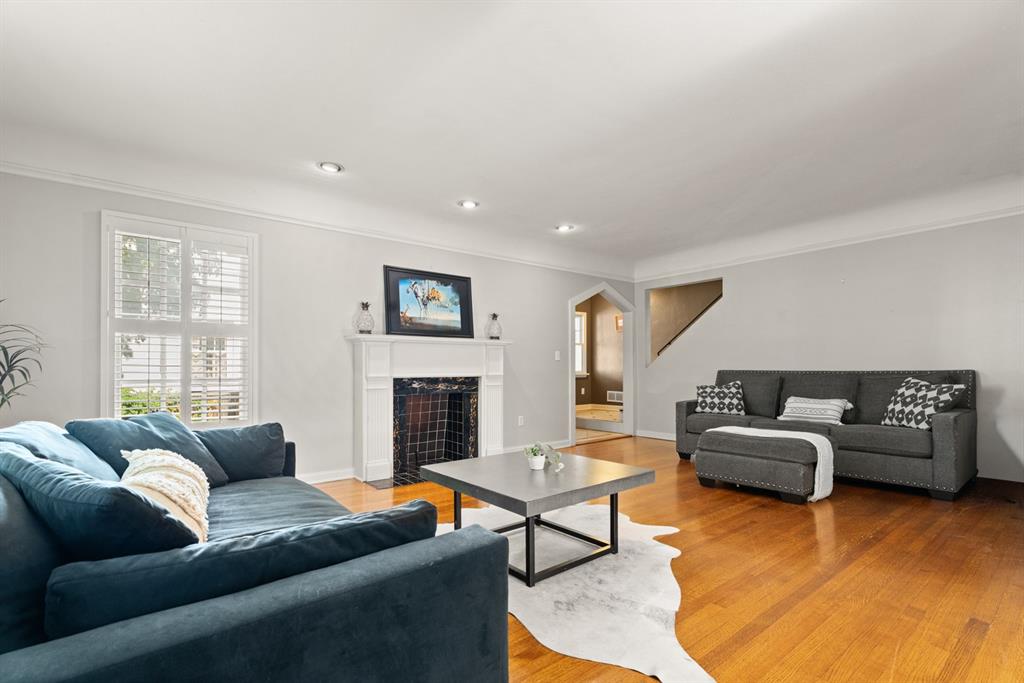 532 NW 40th Street
