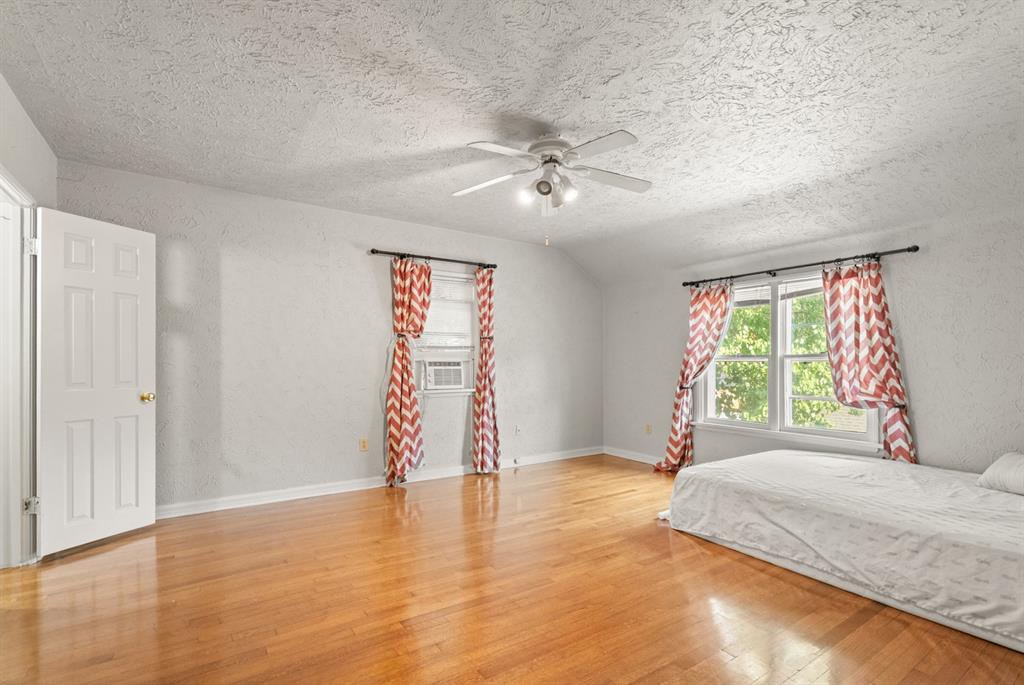 532 NW 40th Street
