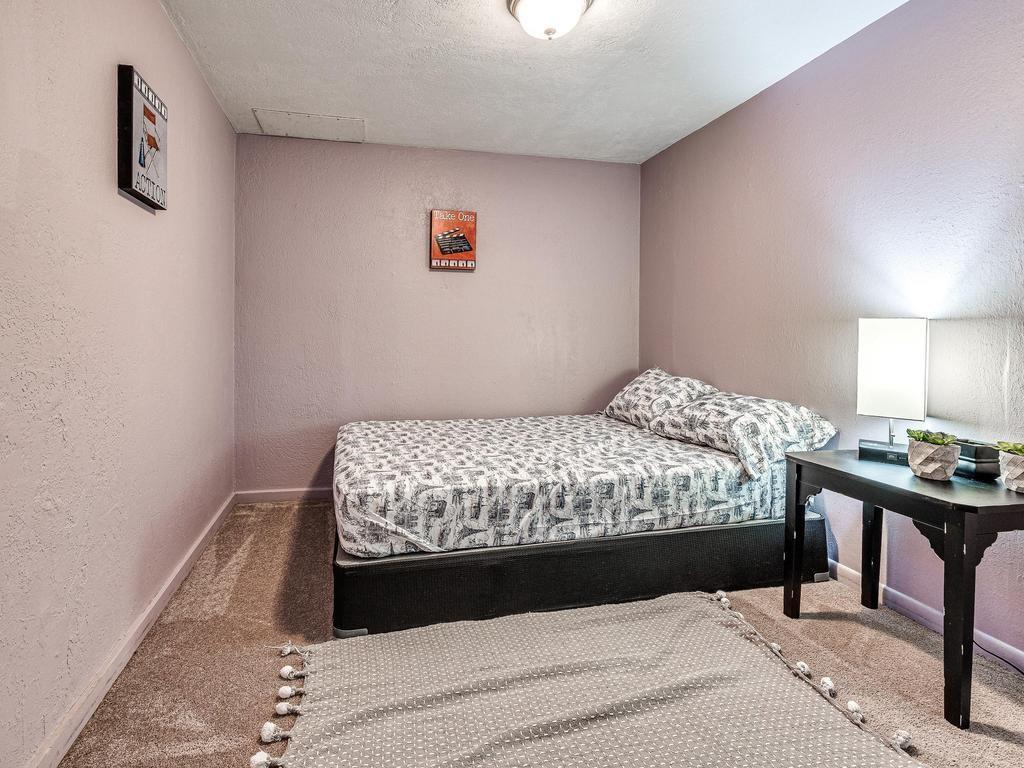 532 NW 40th Street