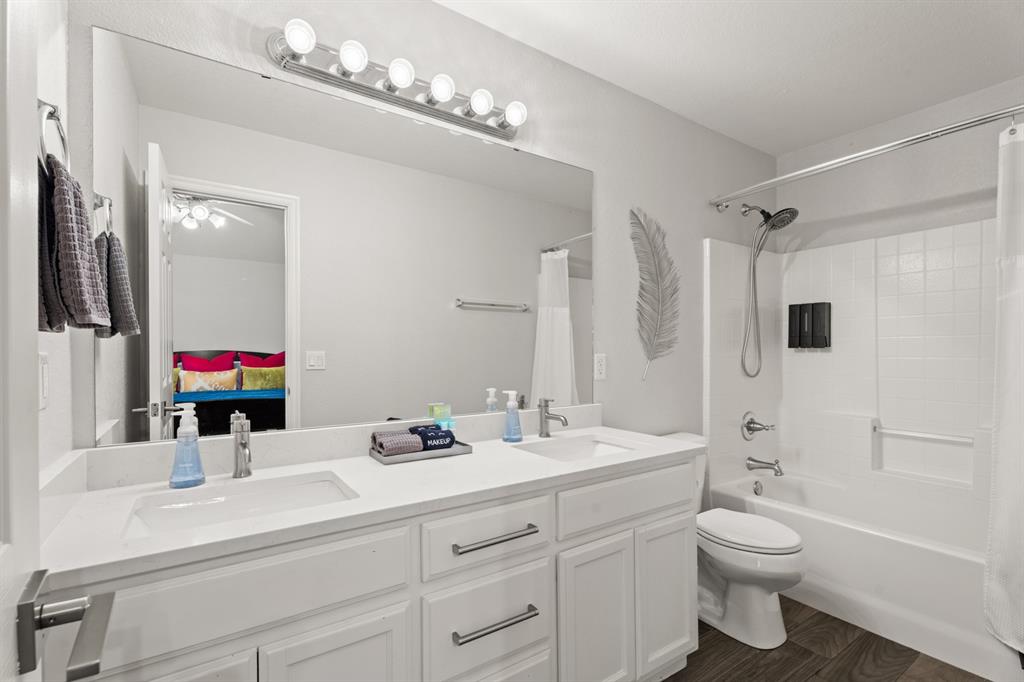 417 SW 39th Street